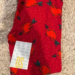 New Valentine Leggings LuLaRoe One Size